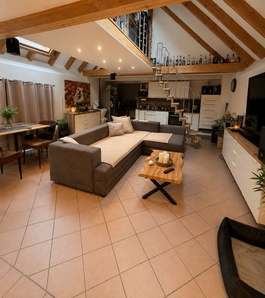 90qm 3-ZKB Maisonette-Wohnung mit Galerie und Klimaanlage in schönem Anwesen in Mutterstadt